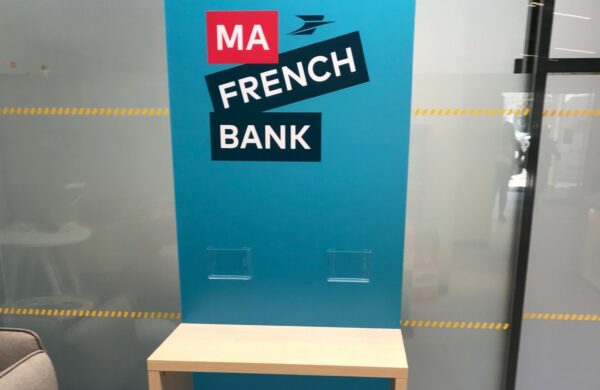 meuble présentoir